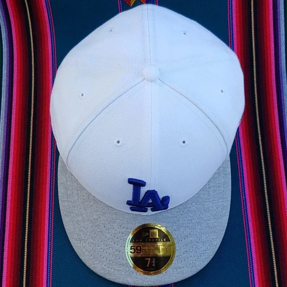 New Era Dodgers 59FIFTY Low Profile 7 3/4 Baseball Cap White Gray and Blue Logo - Picture 5 of 15